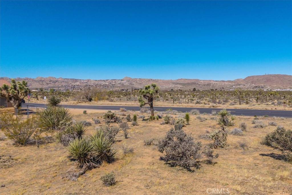 Yucca Valley, CA 92284,1 Yucca Trail