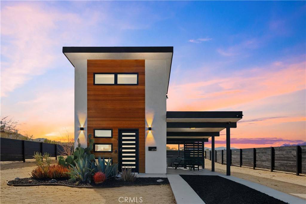 Joshua Tree, CA 92252,6774 Conejo AVE