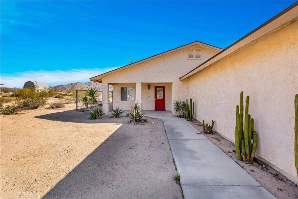 29 Palms, CA 92277,72183 El Paseo DR