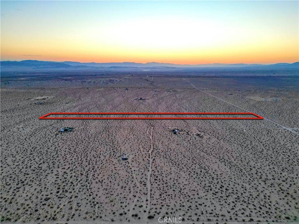 Joshua Tree, CA 92252,10 Learco WAY