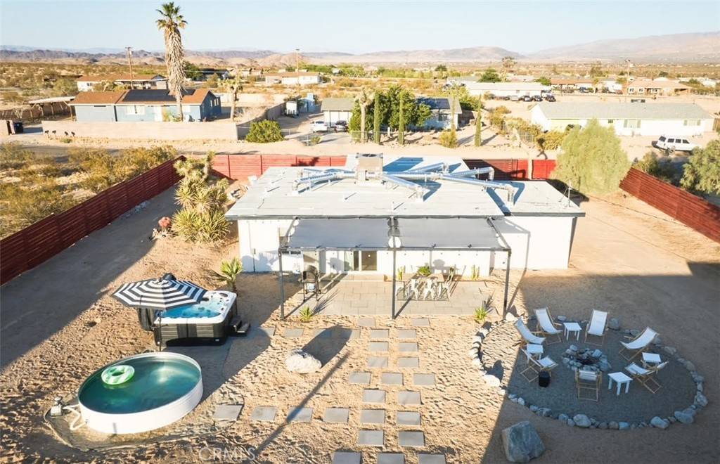 Joshua Tree, CA 92252,4540 Avenida La Candela