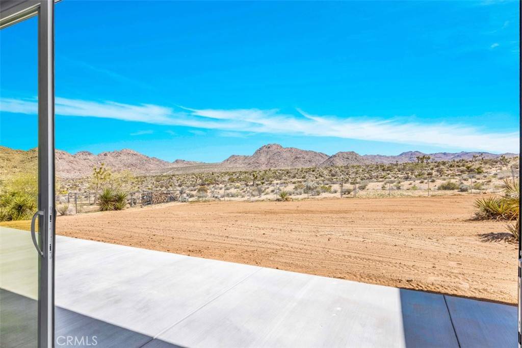 Joshua Tree, CA 92252,7835 Elwood ST