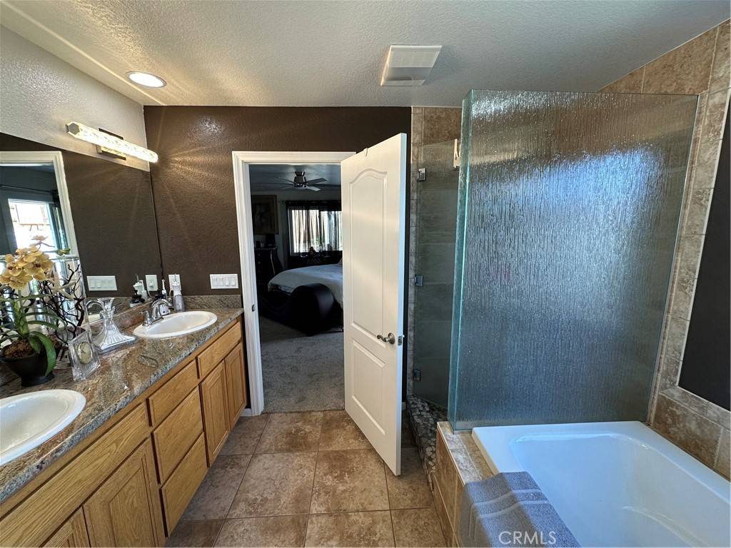 6762 Airway AVE Yucca Valley, CA 92284
