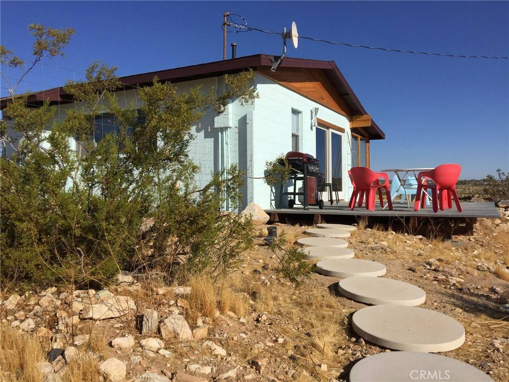 Joshua Tree, CA 92252,63465 Belmont ST
