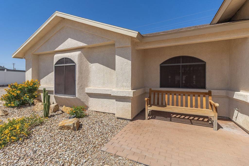 Needles, CA 92363,2060 Carty WAY