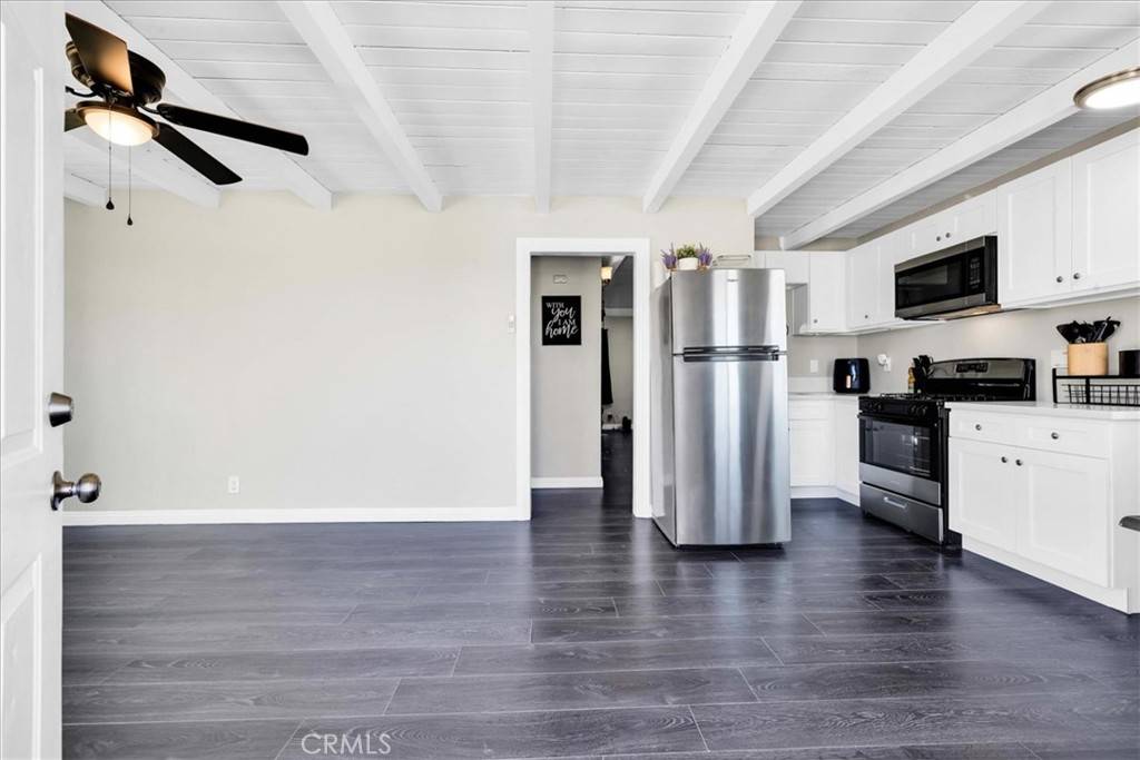 29 Palms, CA 92277,6558 Juniper AVE