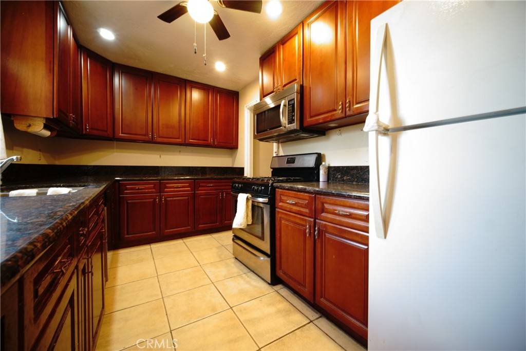 29 Palms, CA 92277,73203 Sun Valley DR