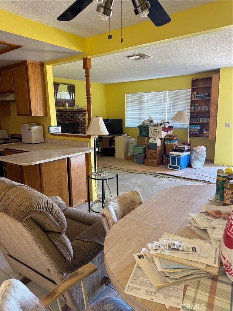 29 Palms, CA 92277,6714 Bermuda AVE