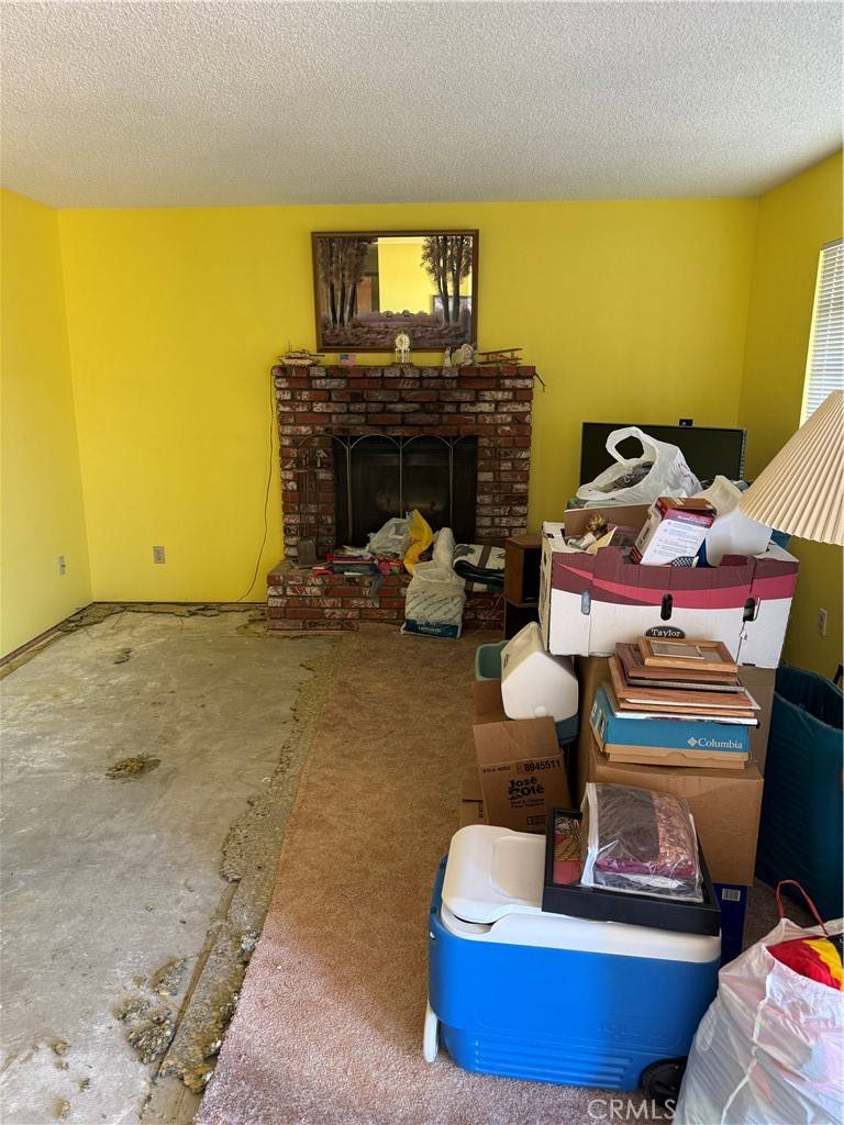 29 Palms, CA 92277,6714 Bermuda AVE