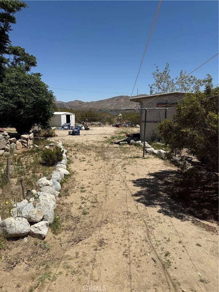Morongo Valley, CA 92256,9375 Navajo TRL