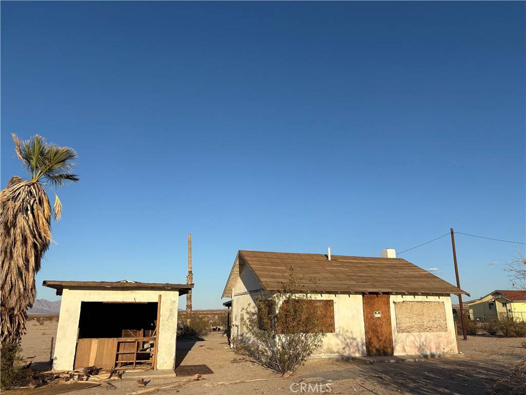 29 Palms, CA 92277,4723 Pinto Mountain RD