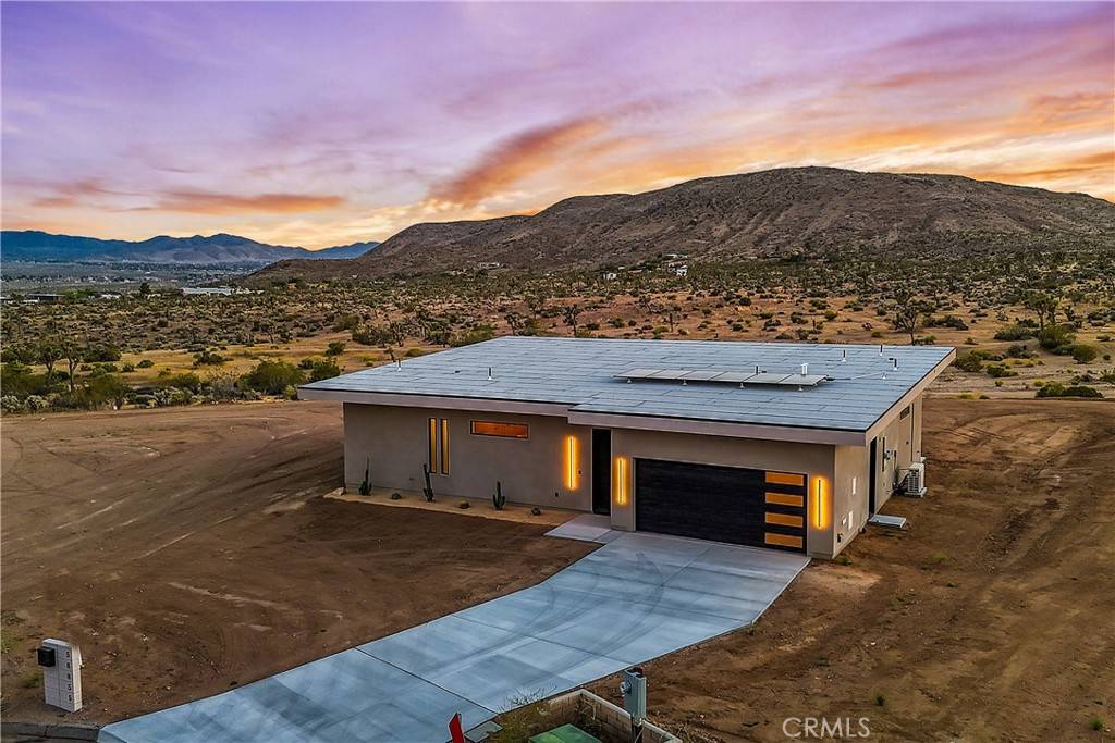 Yucca Valley, CA 92284,58855 Meredith CT