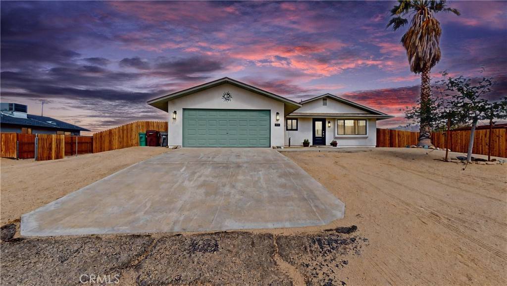 29 Palms, CA 92277,6927 Roberts AVE