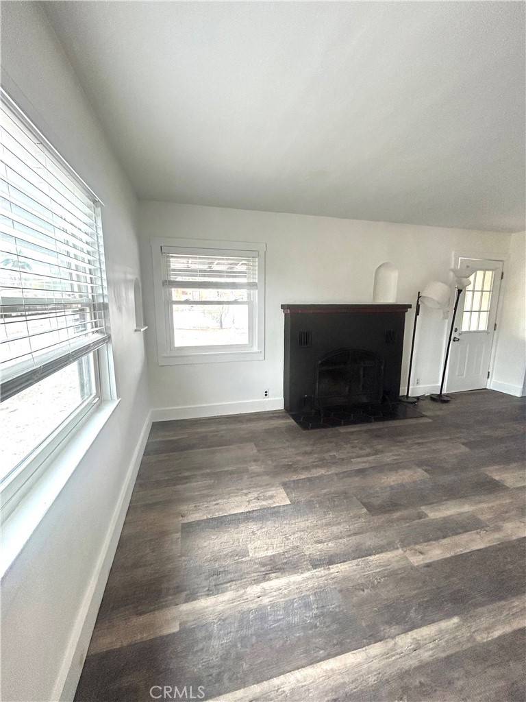 29 Palms, CA 92277,6623 La Luna AVE