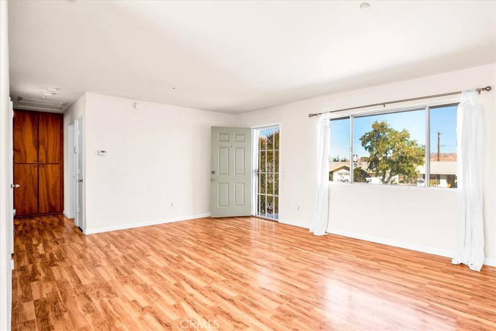 Joshua Tree, CA 92252,6120 Scenic DR