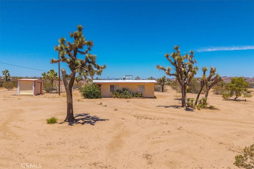 Yucca Valley, CA 92284,58382 Sunny Sands DR