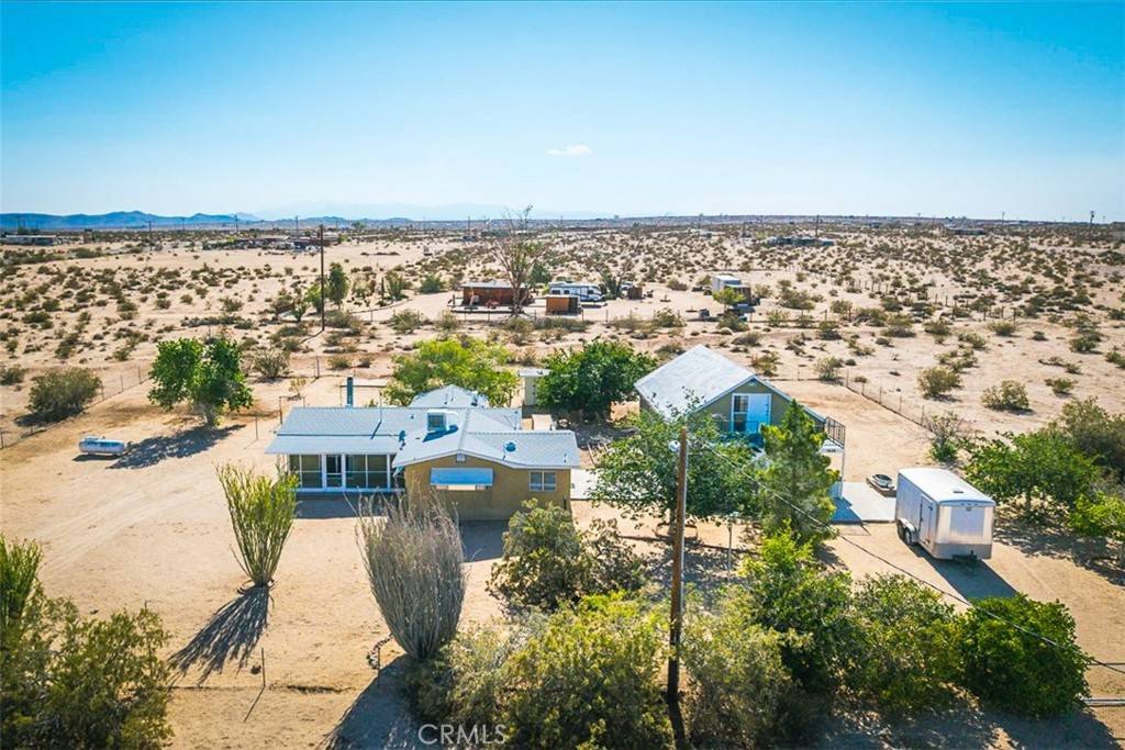 29 Palms, CA 92277,1638 Hales DR