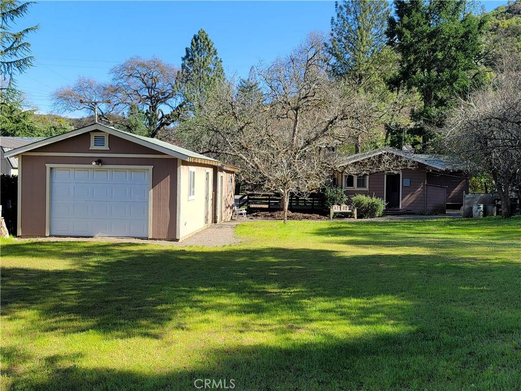 Upper Lake, CA 95485,9771 Midlake RD