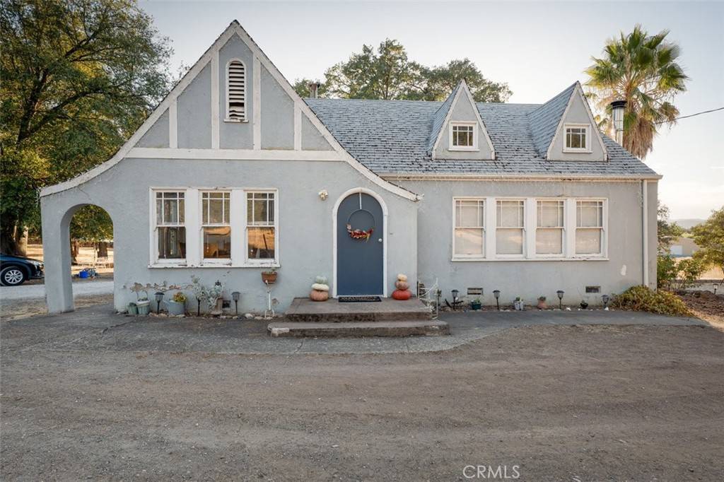 Kelseyville, CA 95451,5880 Live Oak DR