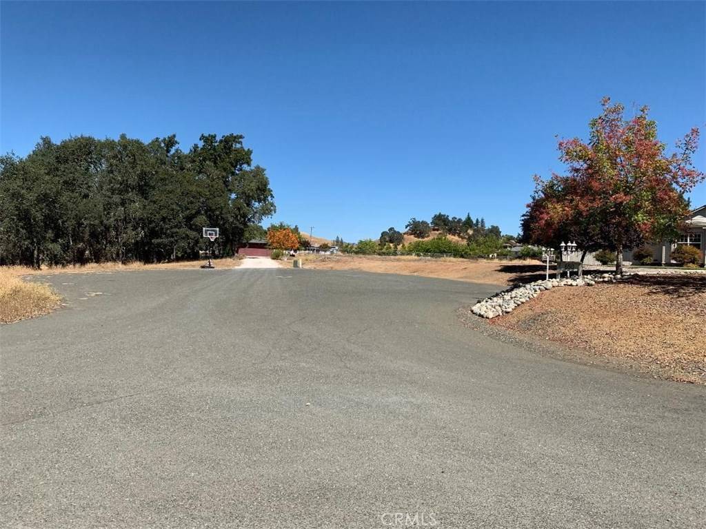 Lakeport, CA 95453,3350 Oak Park CT