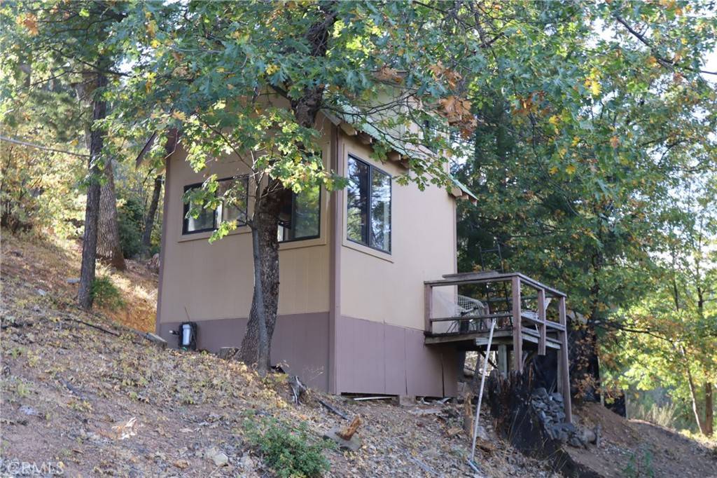Upper Lake, CA 95485,15667 17 N 11 RD