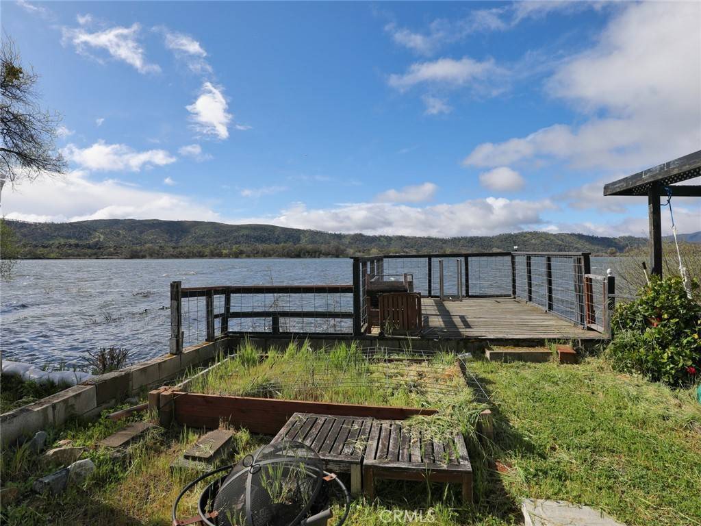 Clearlake Oaks, CA 95423,13050 Island #22