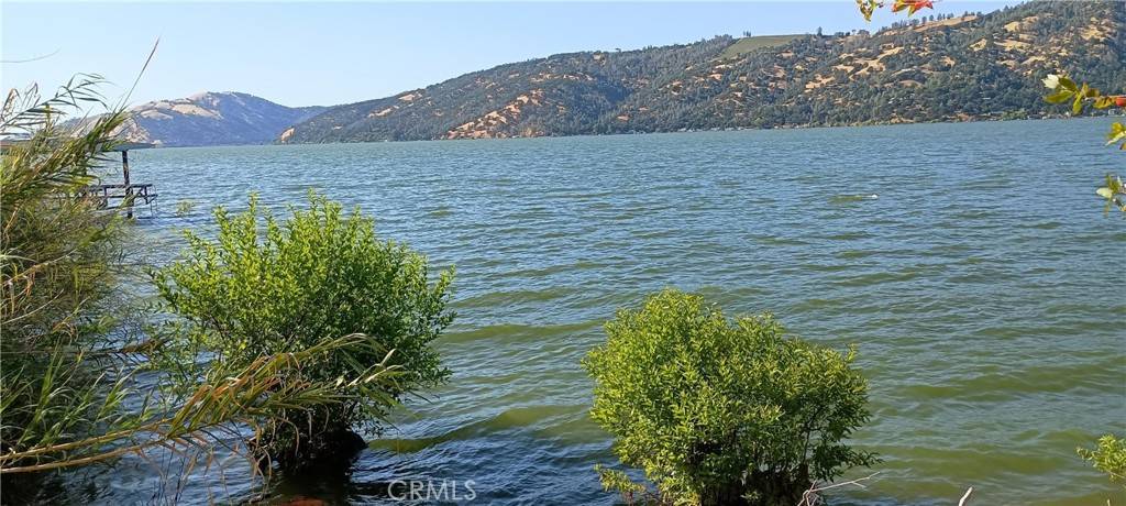 Clearlake, CA 95424,10312 Crestview DR