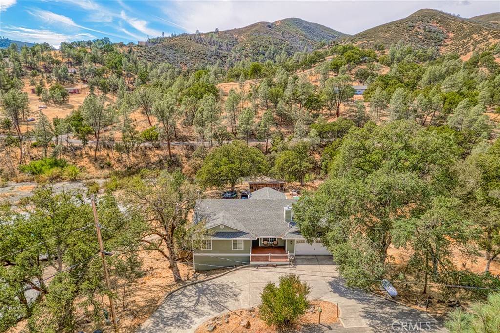Clearlake Oaks, CA 95423,3409 Wolf Creek RD