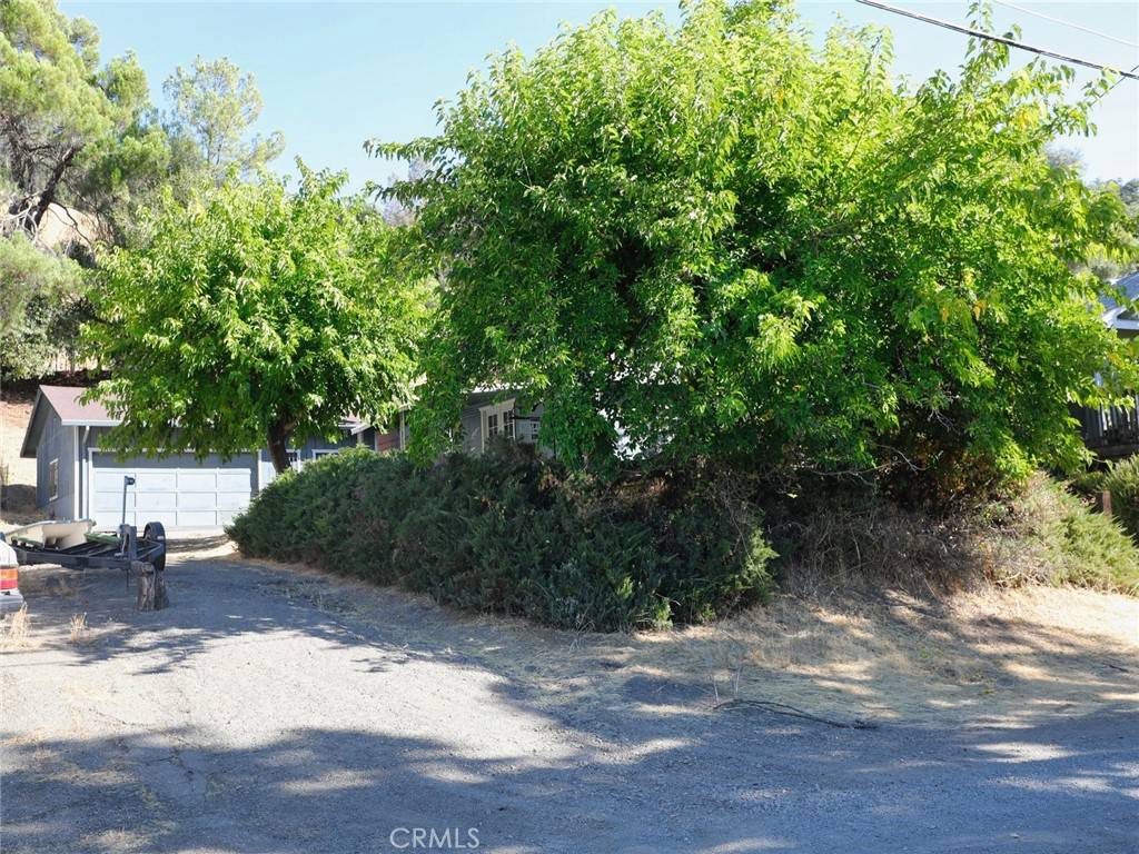 Lucerne, CA 95458,3944 Foothill DR