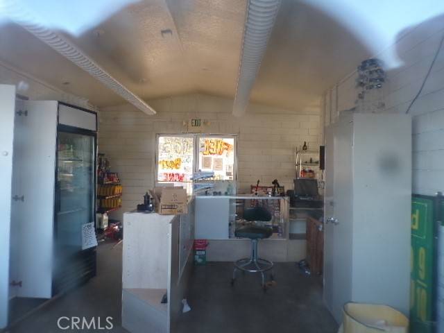 Clearlake, CA 95422,10920 10909 lakeshore DR