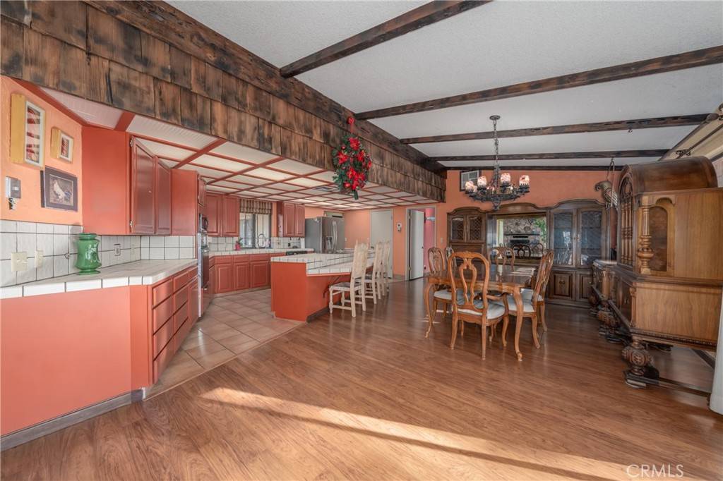 9196 Upper Lake Lucerne RD Upper Lake, CA 95485