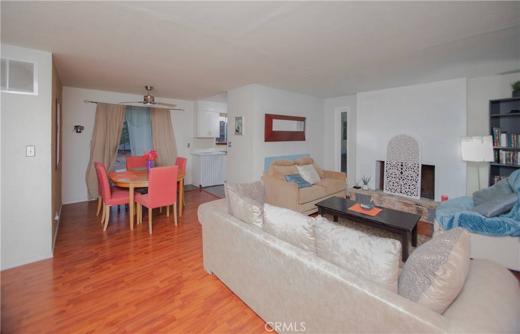 Clearlake Oaks, CA 95423,3041 Wolf Creek RD