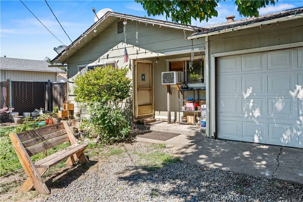 Willits, CA 95490,490 Della AVE