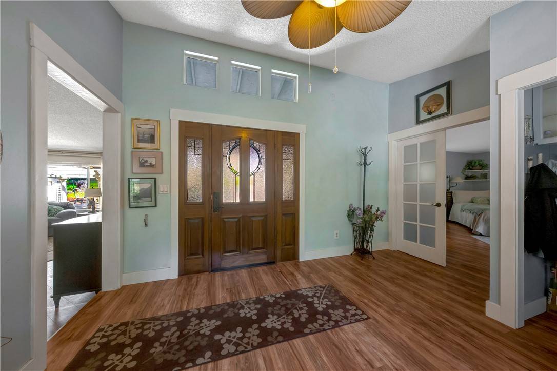 Cobb, CA 95426,16675 Mountain View DR