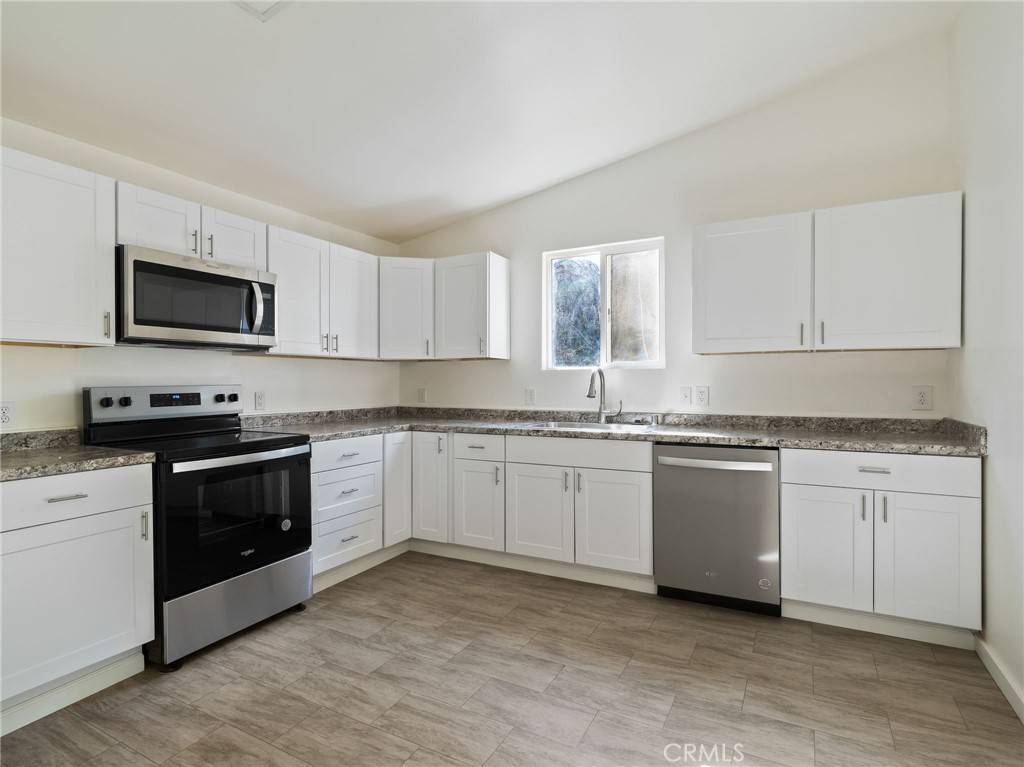 Clearlake, CA 95422,14158 Villa WAY
