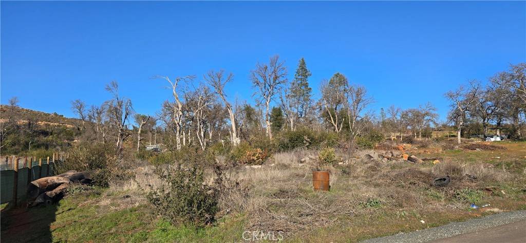 Clearlake, CA 95422,16530 Dam RD