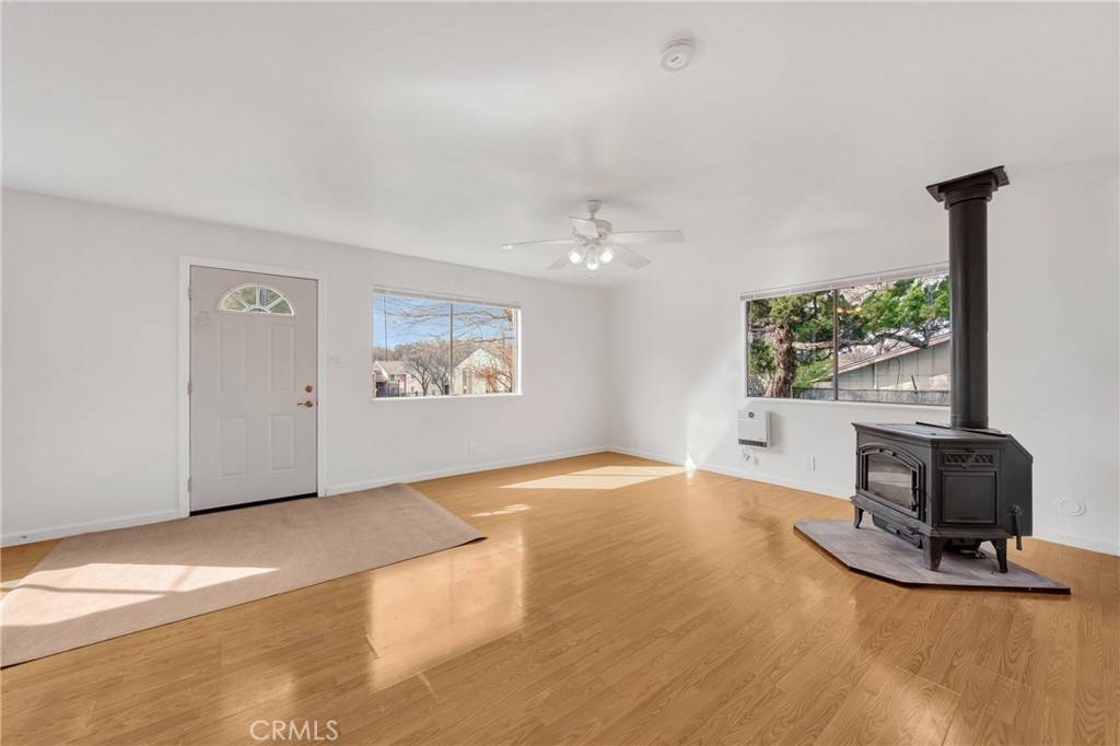 Clearlake, CA 95422,15083 Austin DR