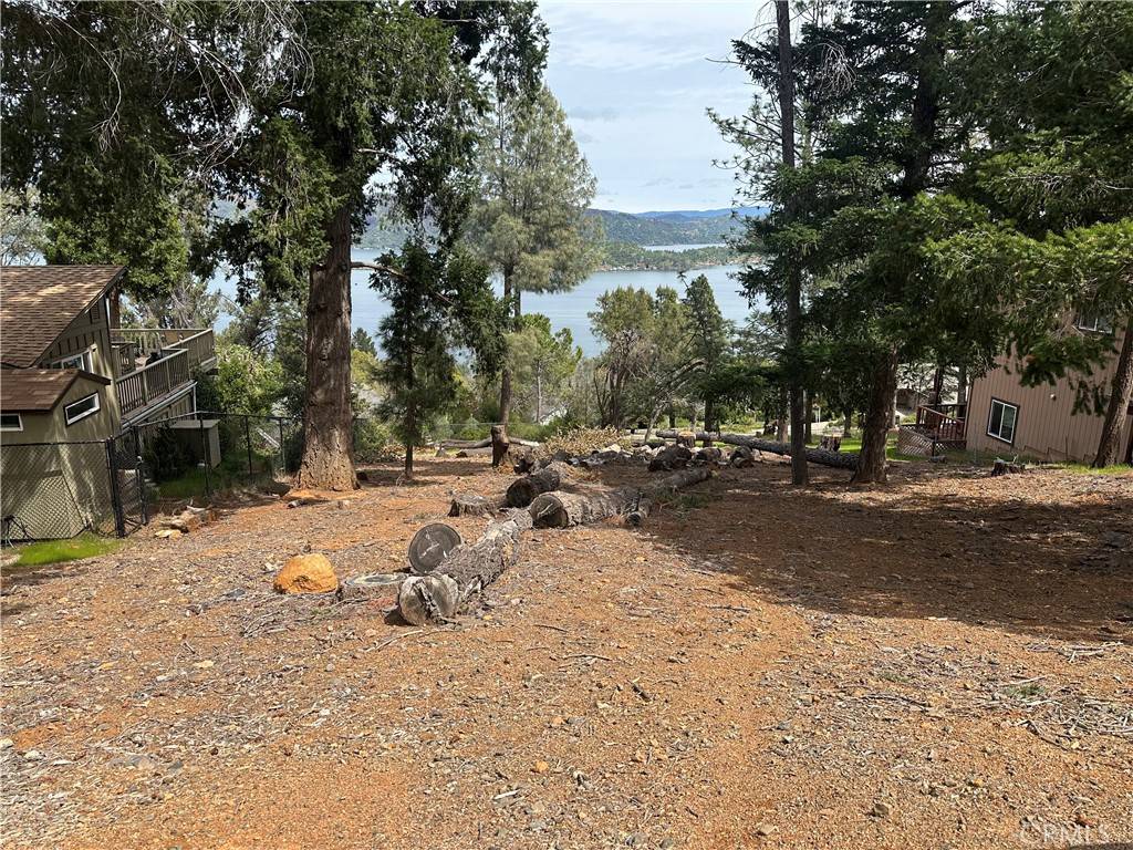 Kelseyville, CA 95451,3526 Meadow Wood DR