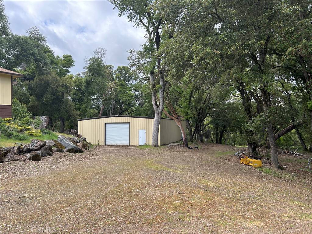 Upper Lake, CA 95485,10755 Schuette RD