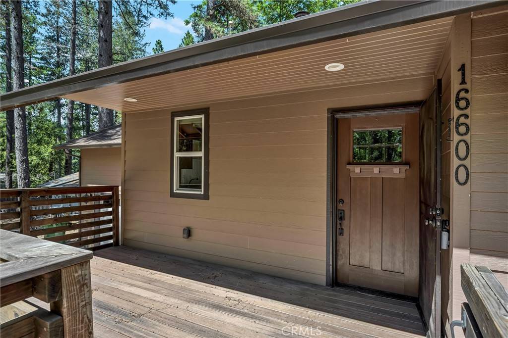Cobb, CA 95426,16600 Mountain View DR