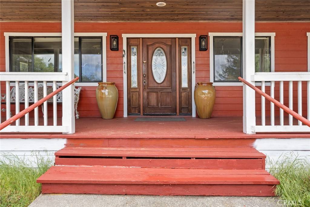 Willits, CA 95490,18526 Mariposa Creek RD