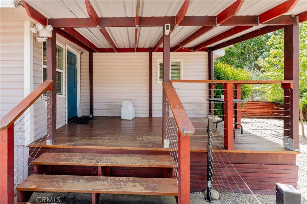 Lucerne, CA 95458,4532 Pine ST