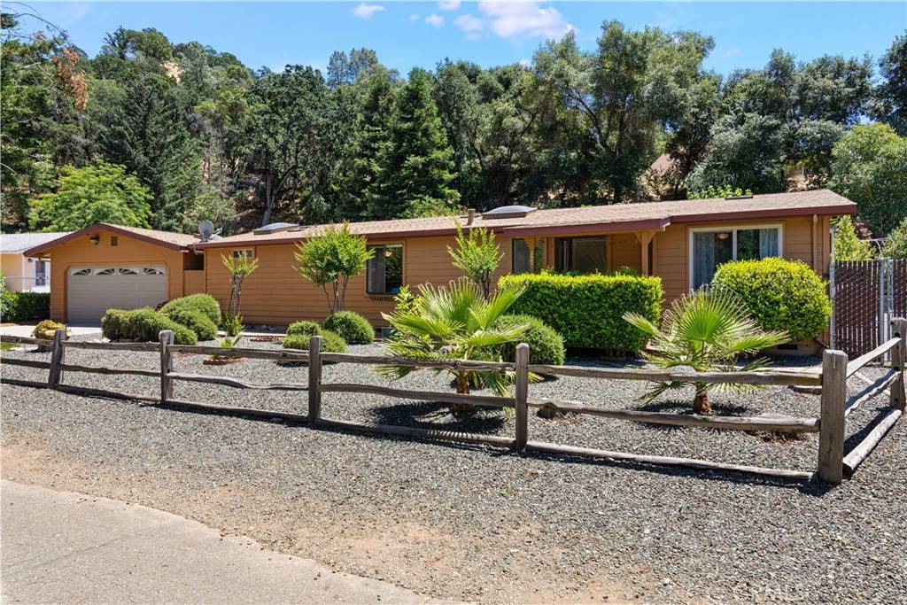 Lucerne, CA 95458,2841 Bender