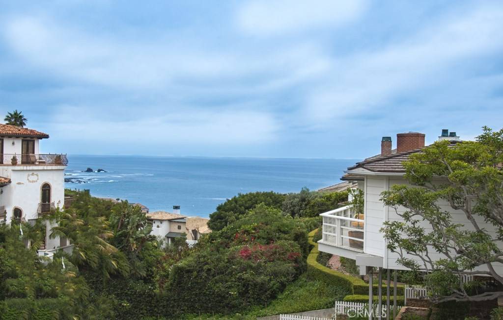 Laguna Beach, CA 92651,117 Emerald Bay