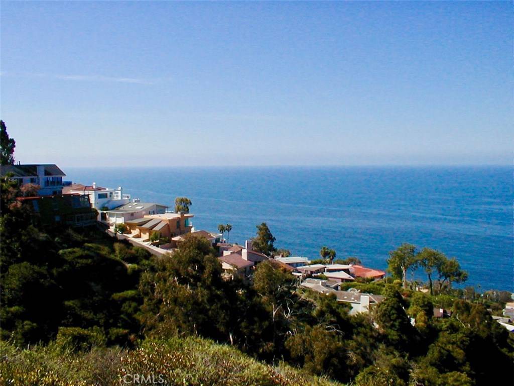 Laguna Beach, CA 92651,834 Baja ST