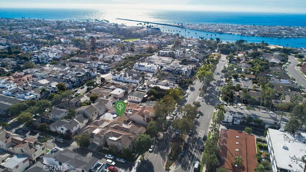 Corona Del Mar, CA 92625,616 Avocado AVE