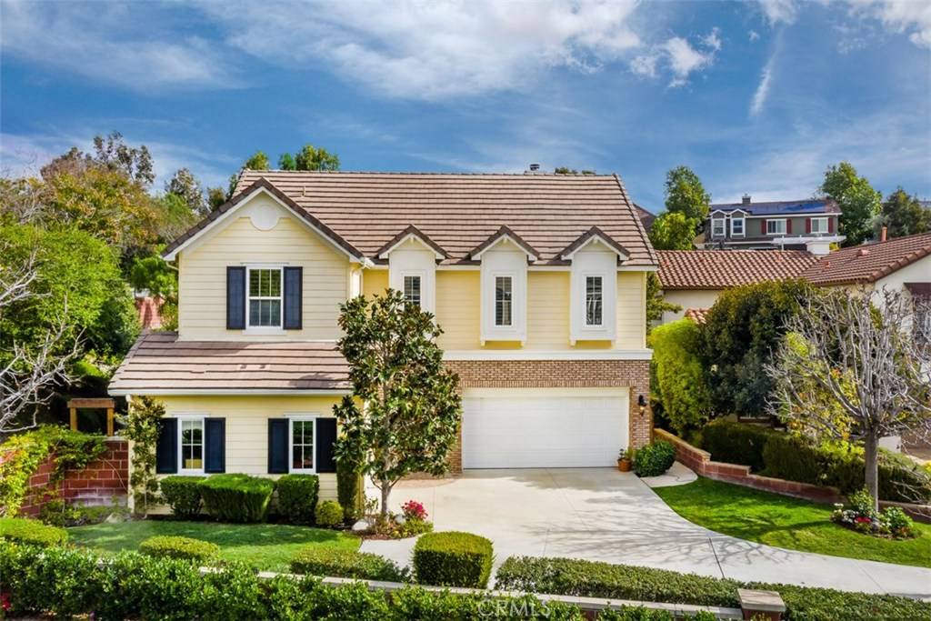 Ladera Ranch, CA 92694,2 Shelton CT