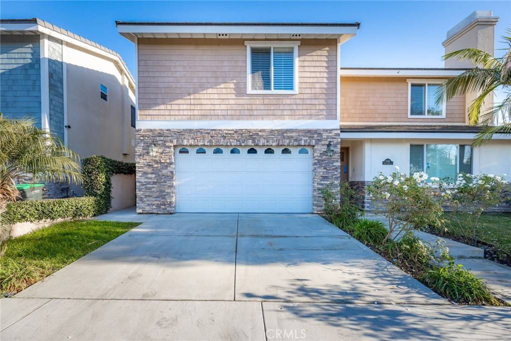 Costa Mesa, CA 92627,2490 Monaco