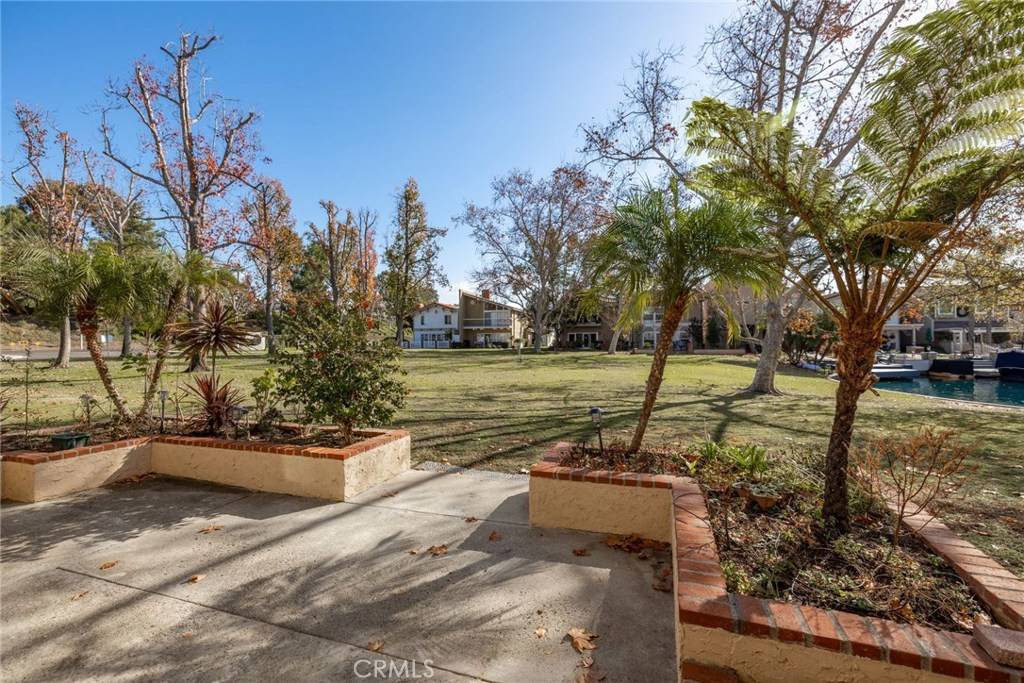 Lake Forest, CA 92630,21816 Ticonderoga LN