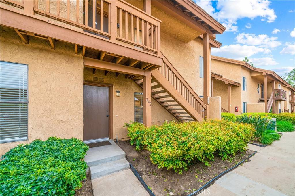 Irvine, CA 92618,242 Tangelo #364